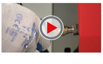 Video: Connecting a gas cylinder to the machine